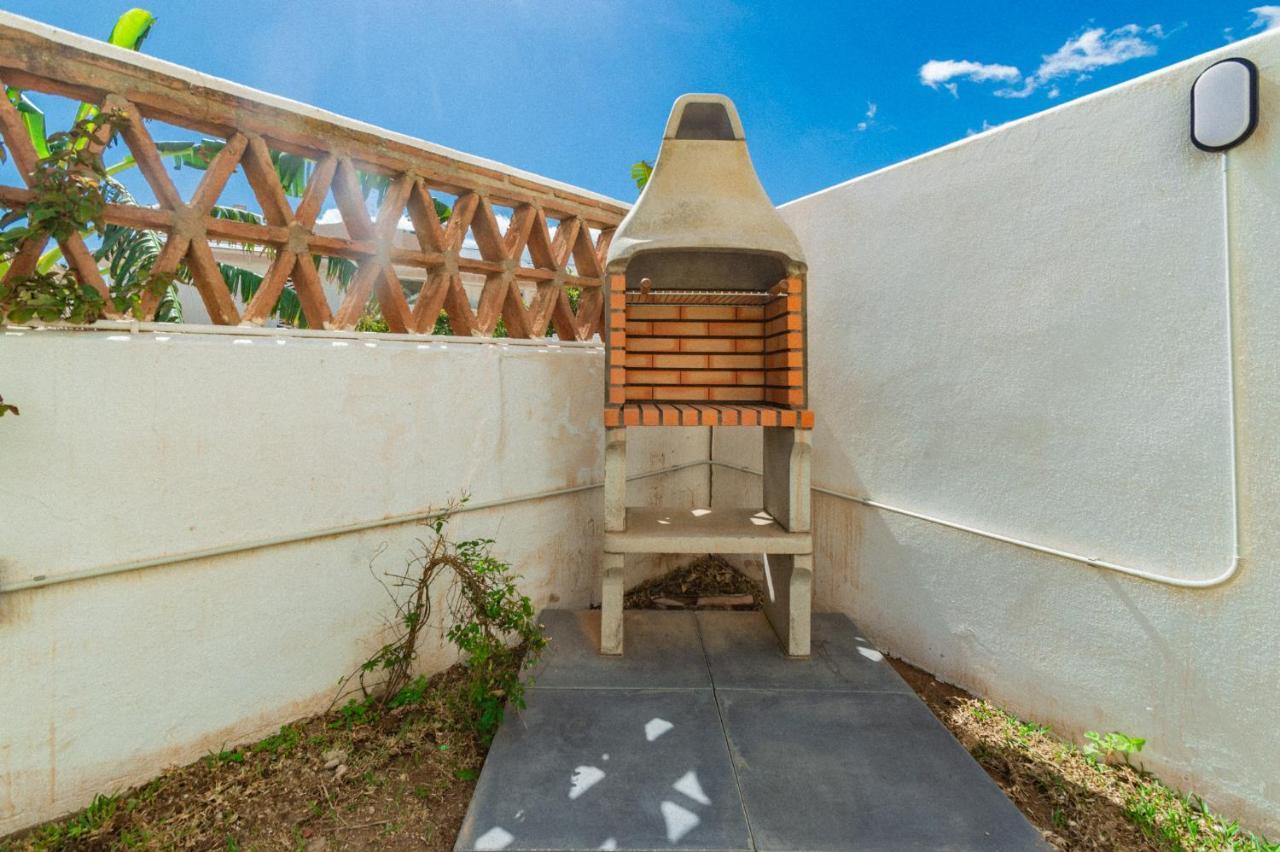 פואנגירולה Casablanca 4 Apartamento Con Jardin Privado מראה חיצוני תמונה